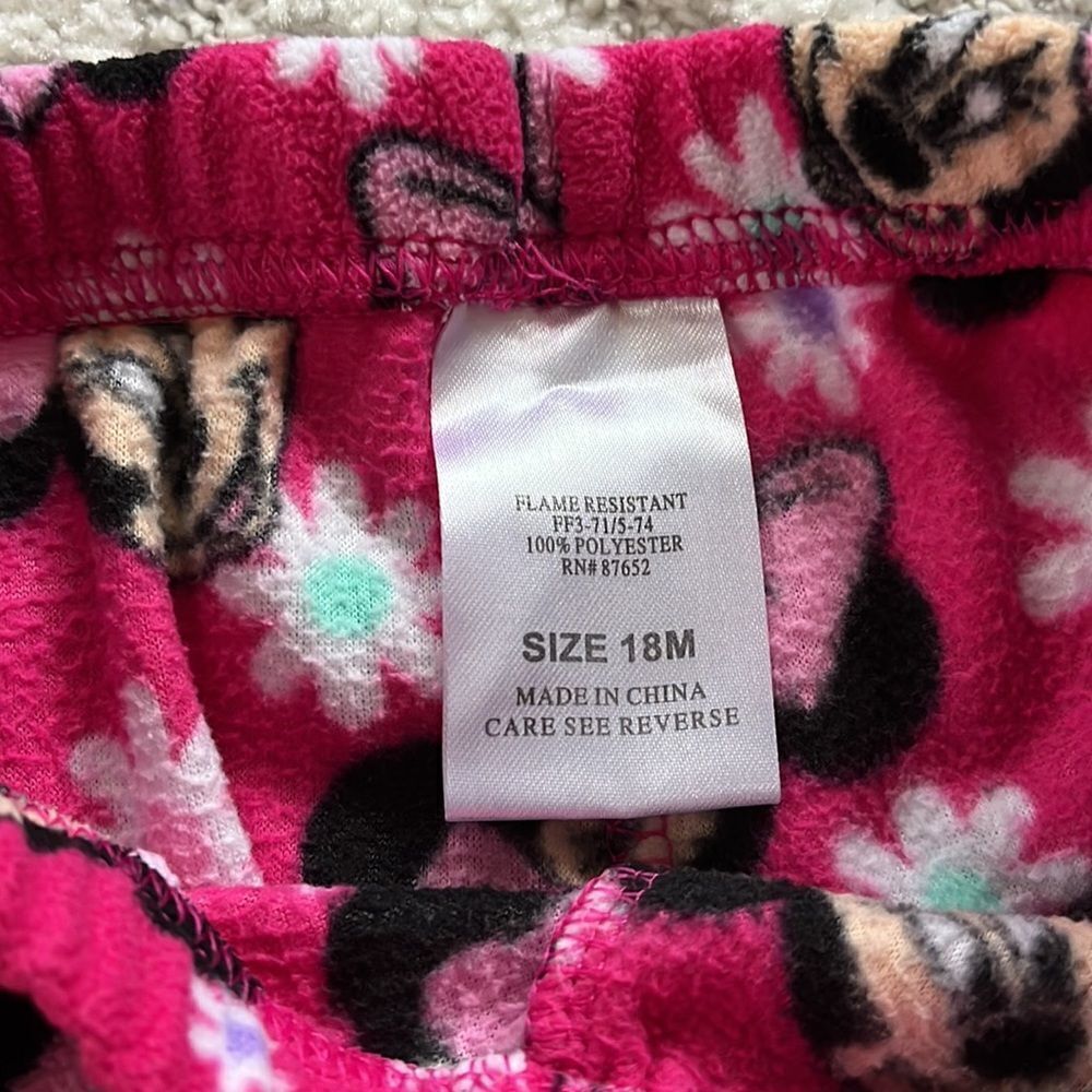 Minnie Mouse Fleece Pajamas size 18 months - Picture 3 of 4